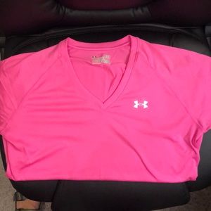 Pepto bizmol pink UA heatgear tee. (Large)